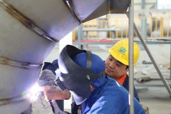 康景辉蒸发器生产车间新年新面貌 迎接新挑战